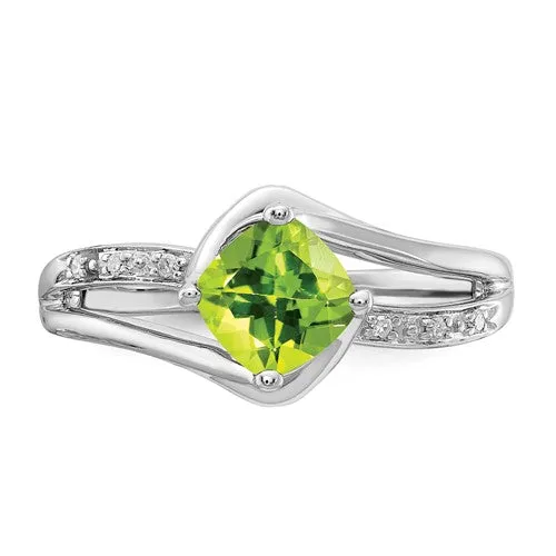 10k White Gold Peridot and Diamond Ring