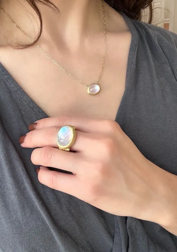 18 Karat Gold Rainbow Moonstone Hinged Ring
