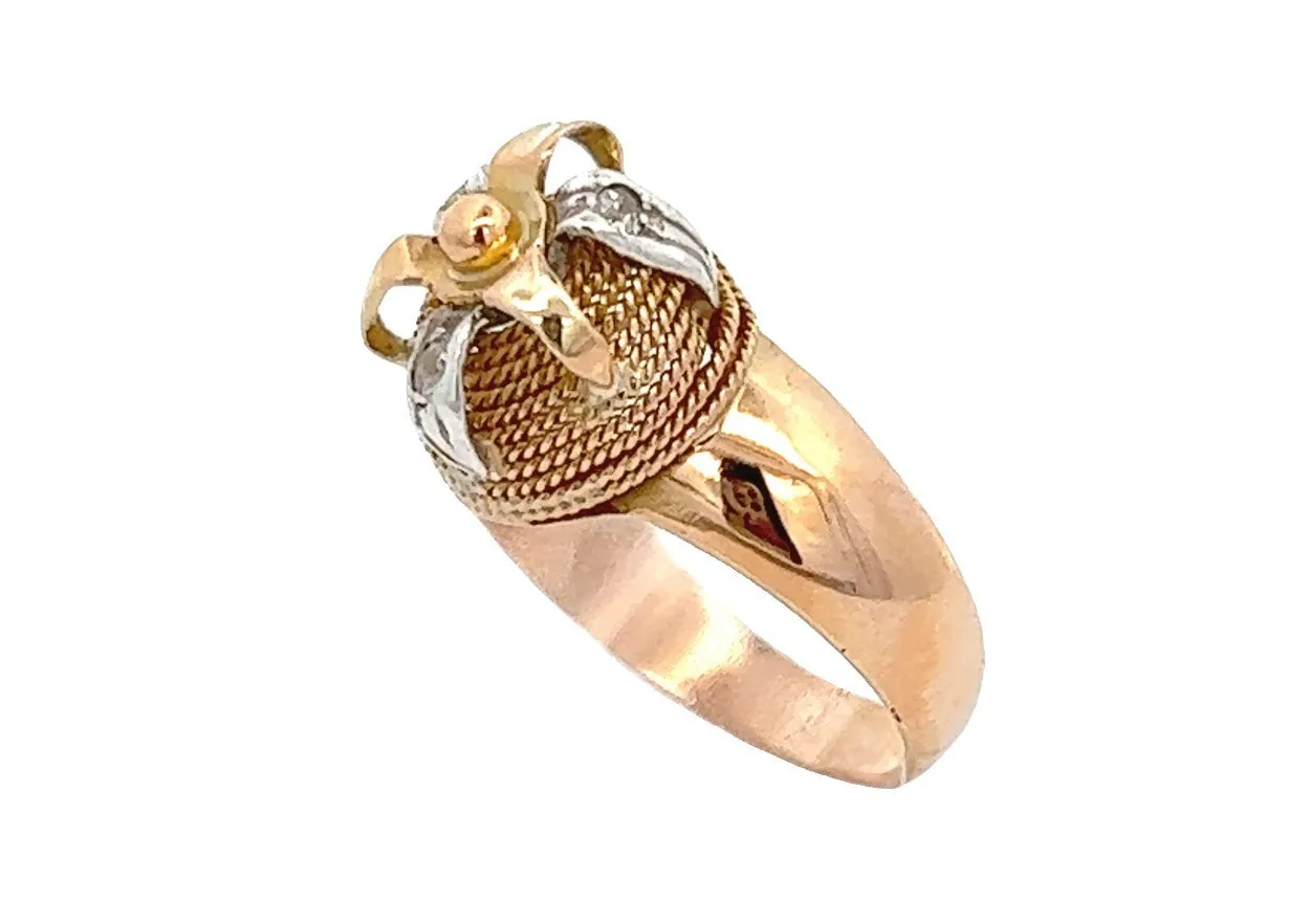 18ct Yellow Gold Cubic Zirconia & Spinel Ring with Bell Centre & Leaf Surround