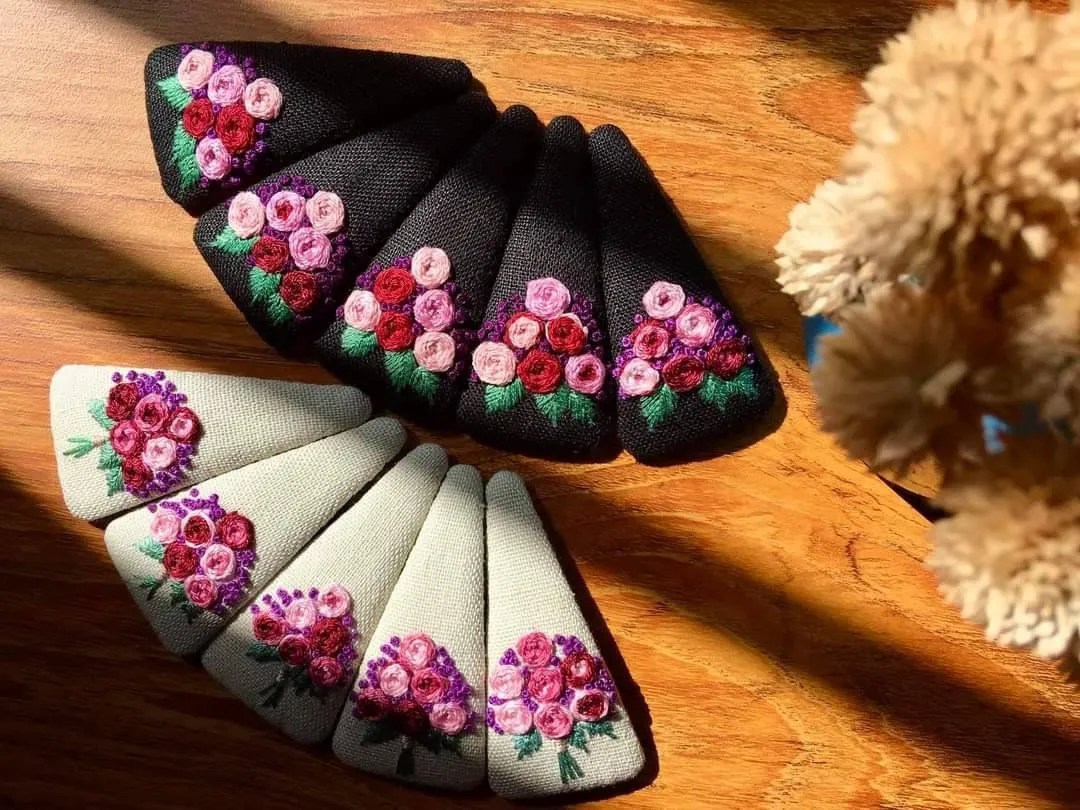 Floral Embroidered Hair Barrette, Collection Madelyn