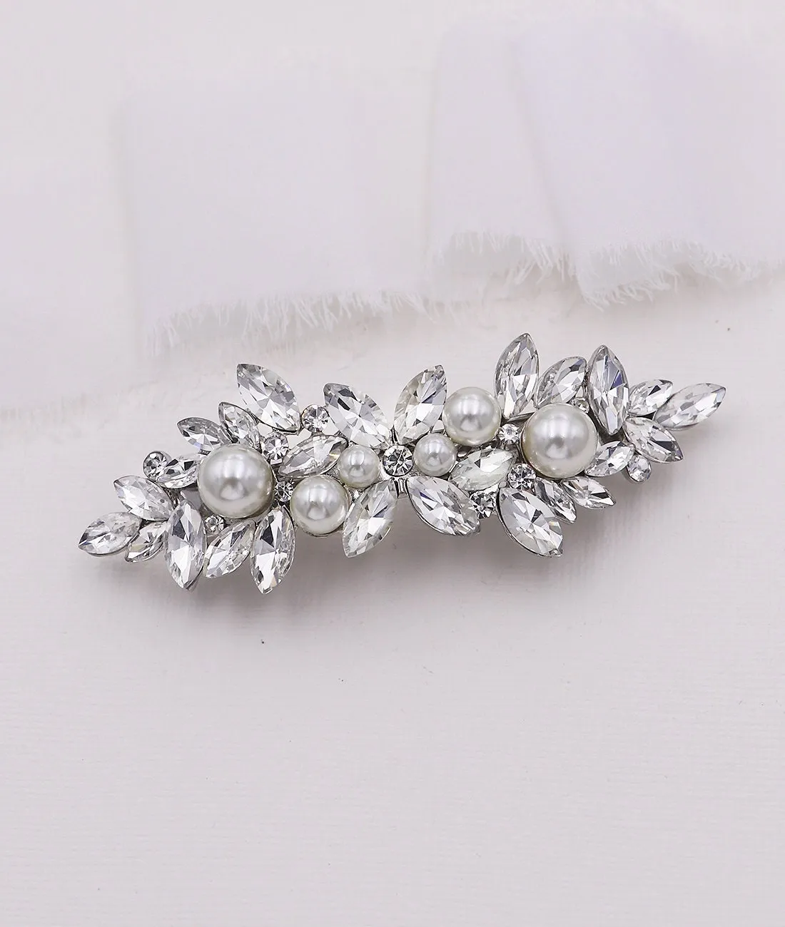 Giselle Pearl Hair Clip