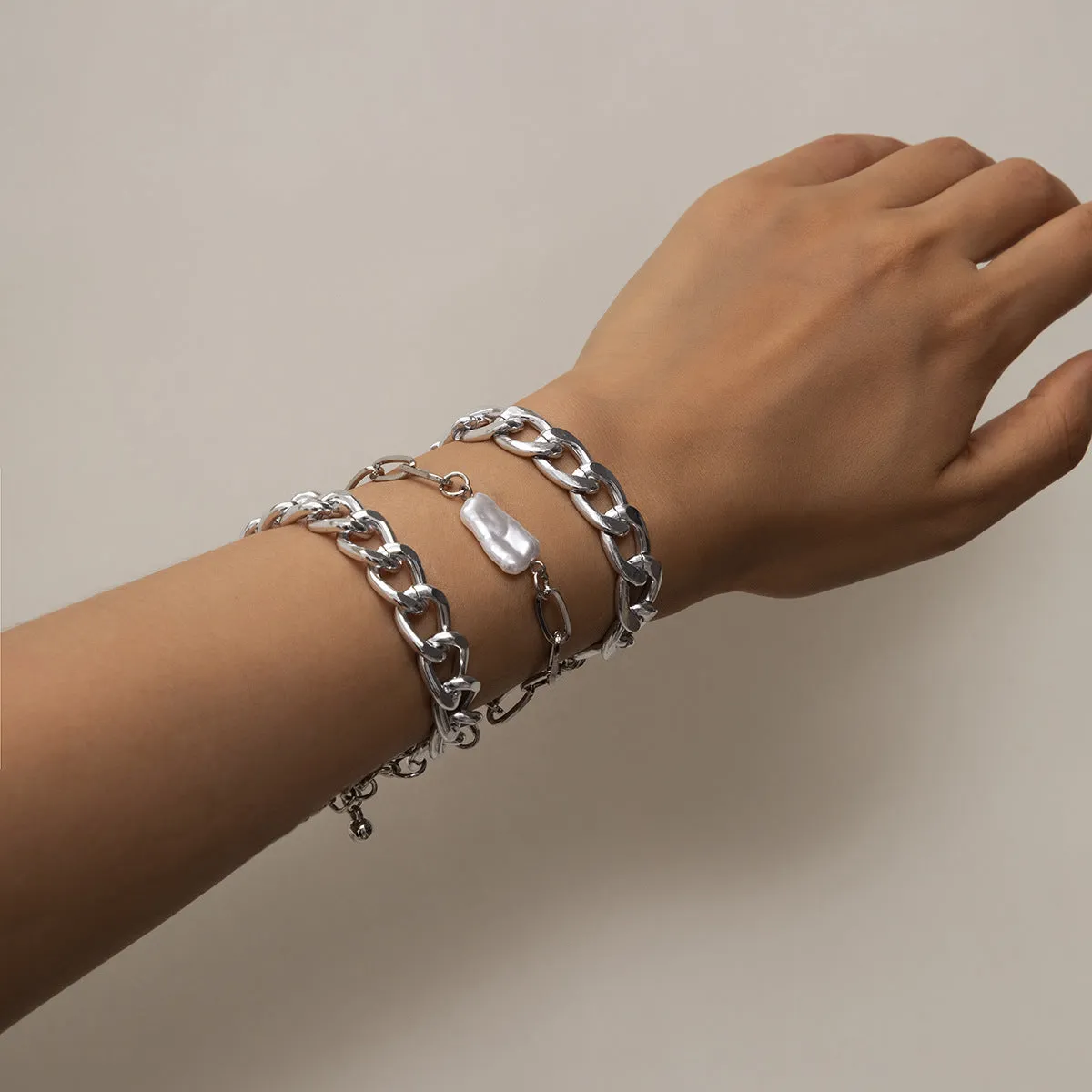 Metal Special-Shaped Imitation Pearl Set Bracelet