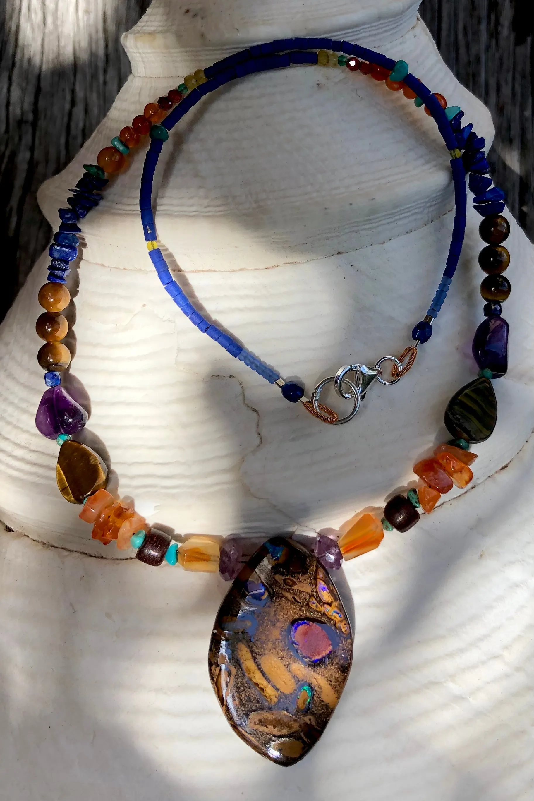 Necklace Cay Opal Outback with Natural Gemstones and Australian Opal Centrepiece