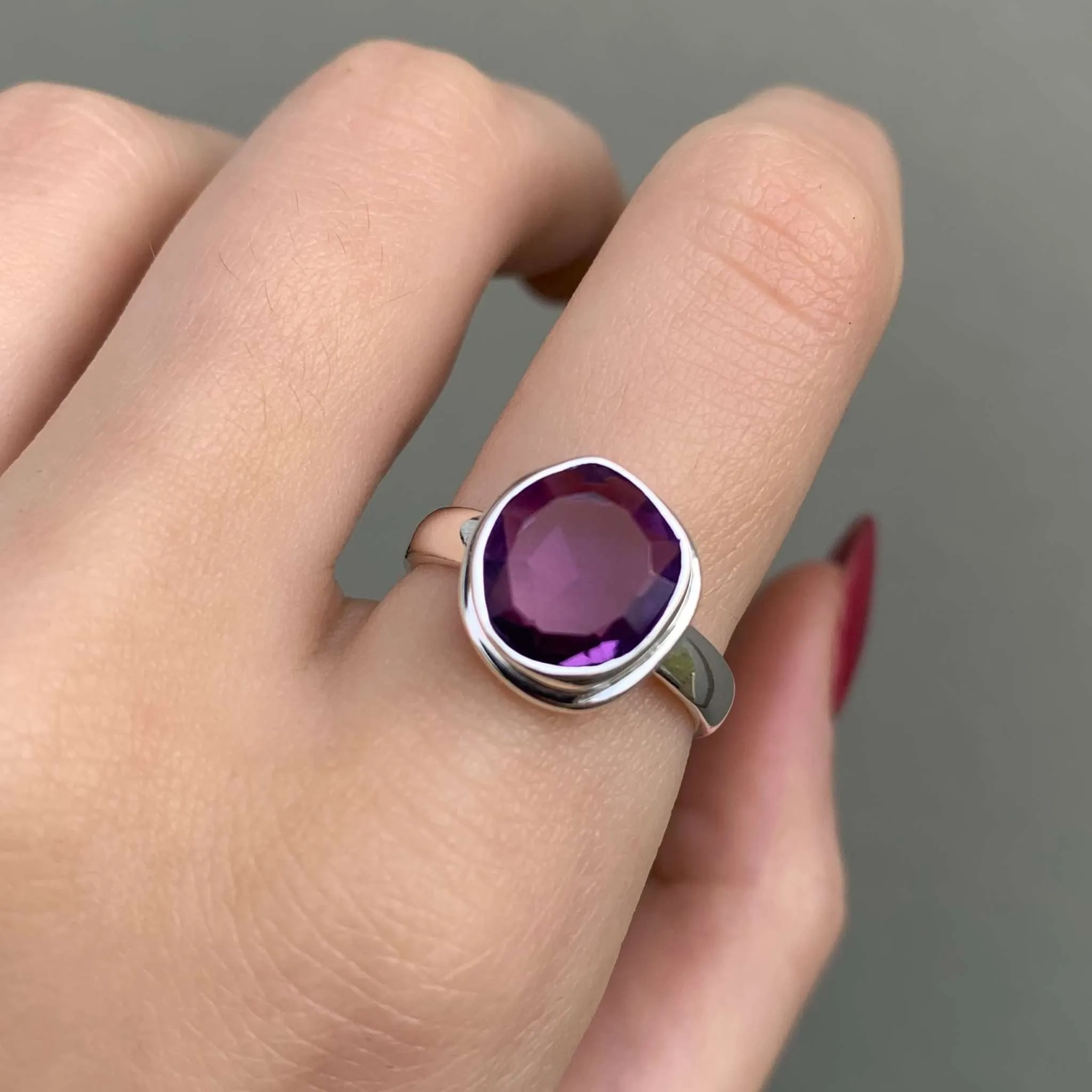 Silver Amethyst Ring