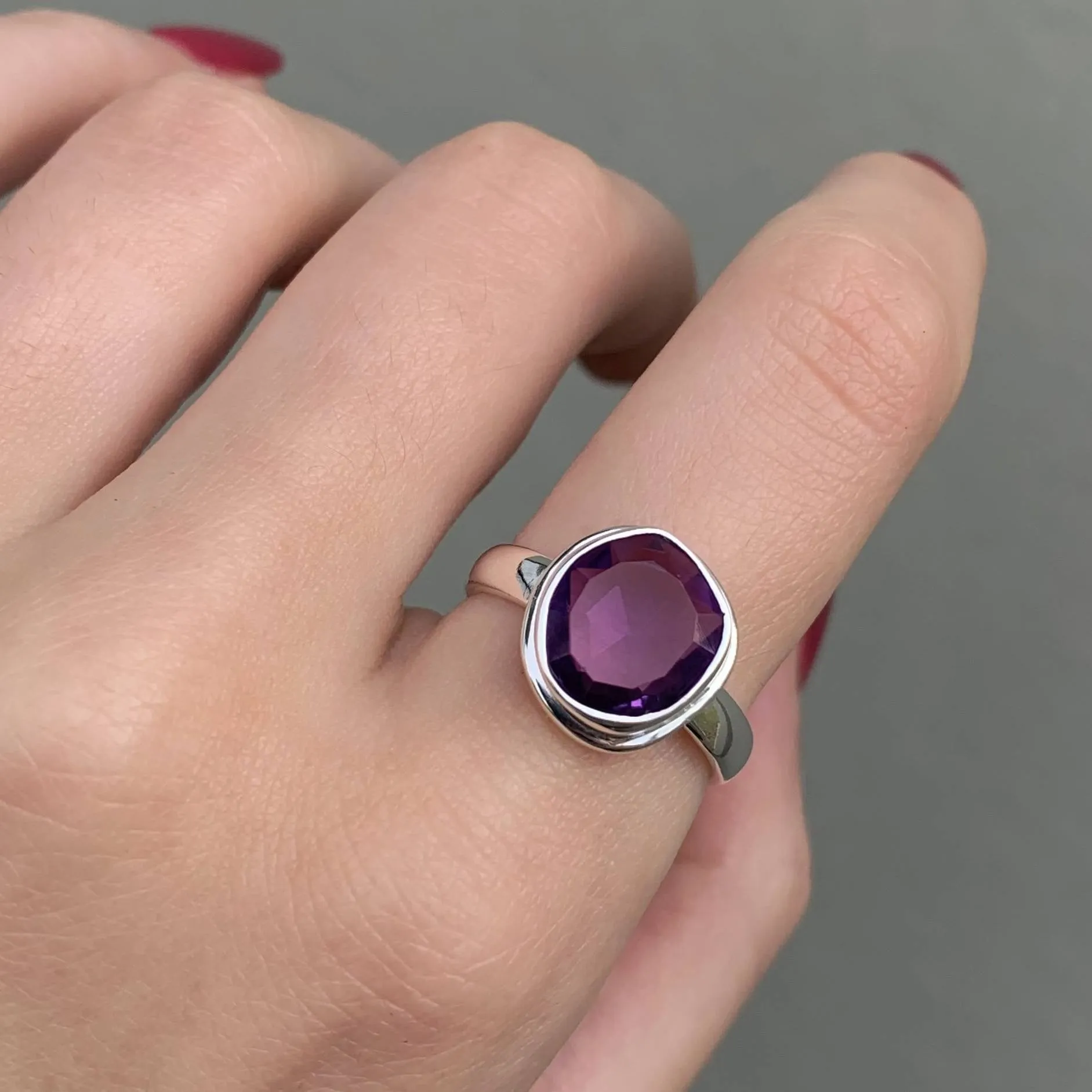 Silver Amethyst Ring
