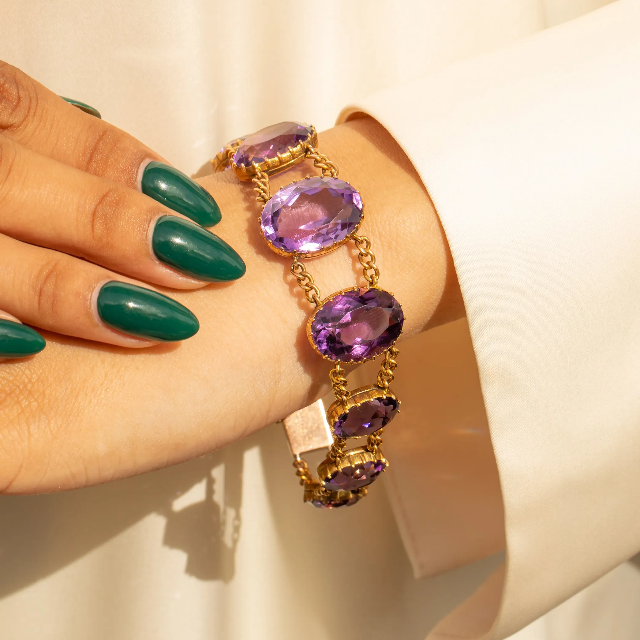 Victorian 9ct Gold Amethyst Bracelet, 47.24ct